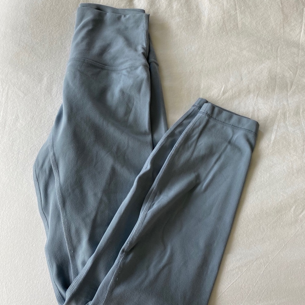 Align lulu lemon leggings 25’ length
